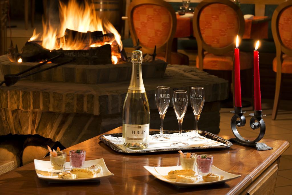 Le Saint Michel Hotel Sedan Luaran gambar